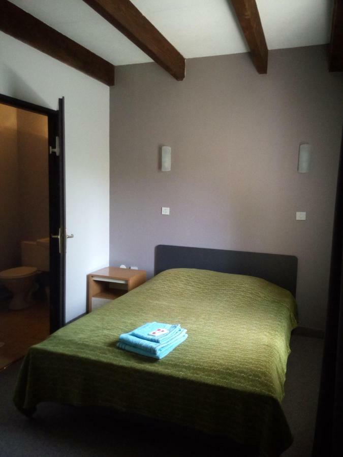 Mas Du Colombier Bed & Breakfast Saint-André-les-Alpes Exterior foto